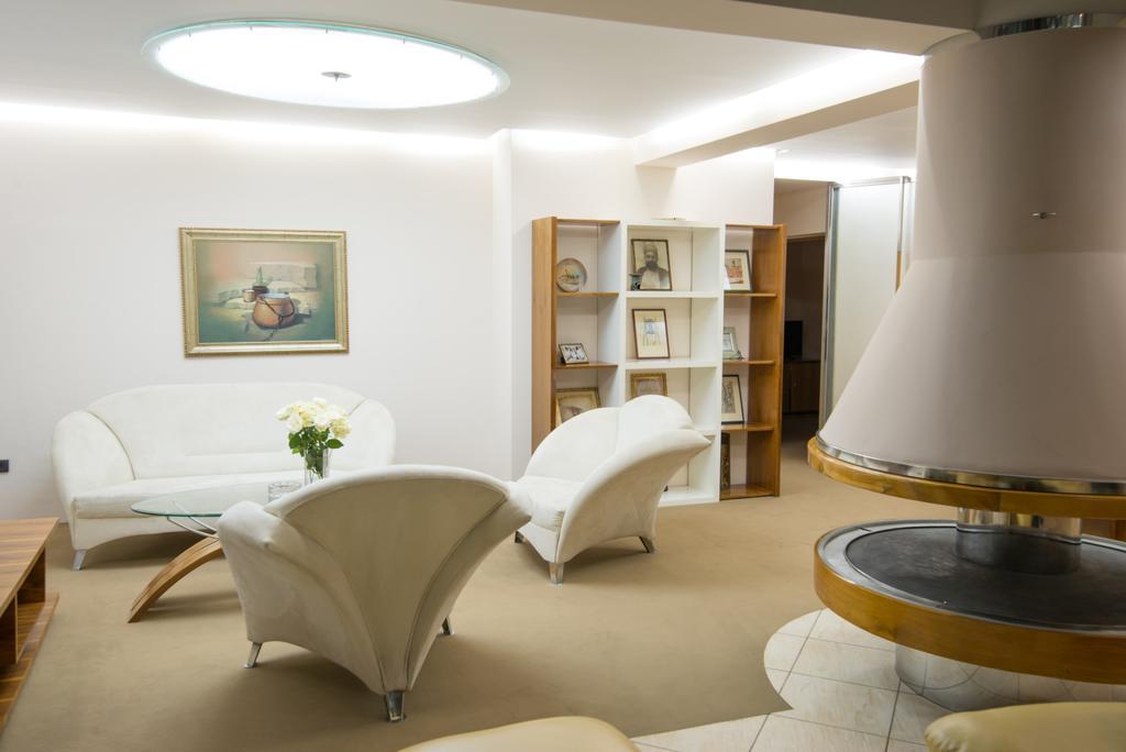 Hotel By Gastroid Ilidza Room photo